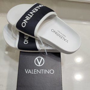 Valentino by Mario Valentino Logo Slides, Black & White
